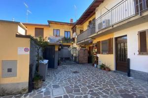 CASA DI CORTE A TREZZO SULL'ADDA