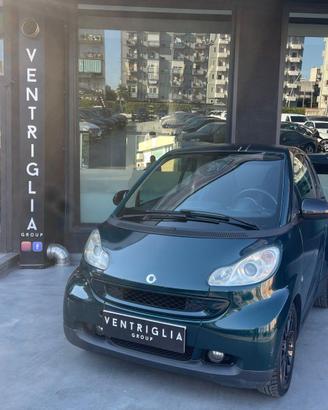 SMART - Fortwo - 800 BRITISH GREEN coupé passion c