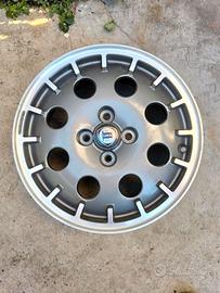 Cerchio Lancia Delta 8v nuovo 