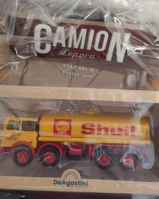 Camion d'epoca De Agostini Fiat 691 N 1970
