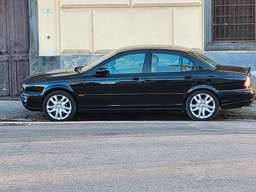 Jaguar x Type Sport 2500