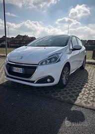 Peugeot 208 1.2 GPL (impianto originale di c