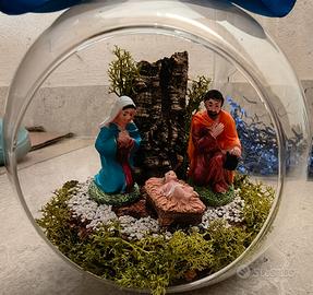 Palla di Natale con presepe