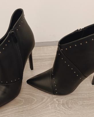 Scarpe donna con tacco nero