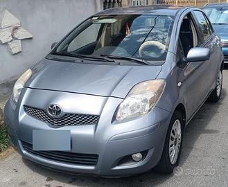 Yaris 1.0  2010, ok neopatentati