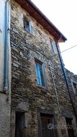 Casa da ristrutturare a Sauna Corniglio Parma