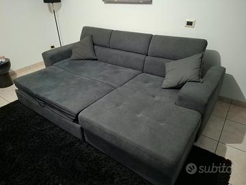 Divano a letto con pensilina
