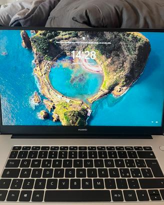 Huawei Matebook D15 Laptop 15.6 pollici 8gb ram i5