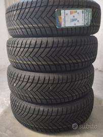 Quattro pneumatici Tristar 4 stagioni 215/70 R216