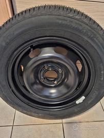 Gomma  con cerchio 185/65 R15 Goodyear
