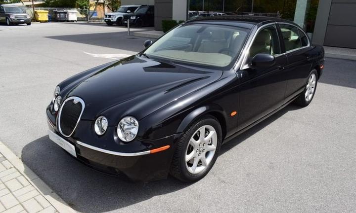 Jaguar S-Type 2.7 diesel V6 Executive