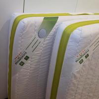 Coppia di Materassi Singoli in Lattice con Guscio