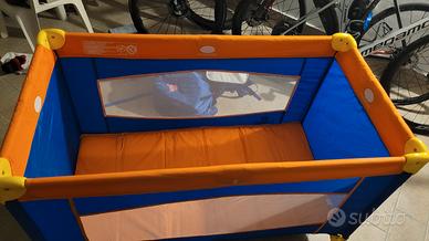 lettino da campeggio richiudibile