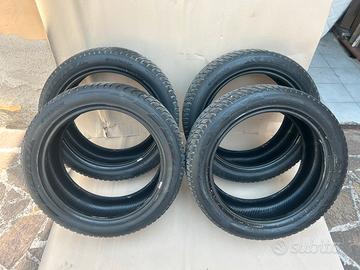Gomme invernali hankook 255 45 R19