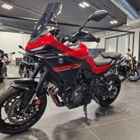 Yamaha Tracer 7 Base ROSSA 2025