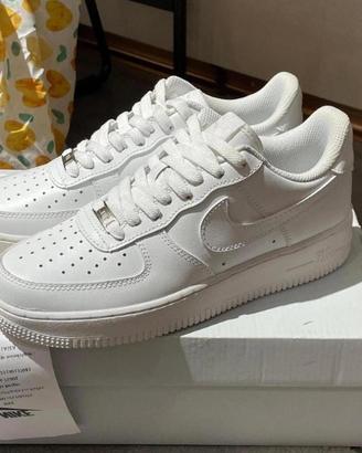 Nike Air Force 1 bianche T42