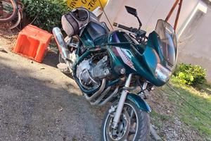 Yamaha xj Diversion 900