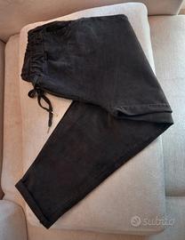 Pantaloni donna 