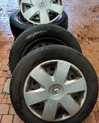 4 gomme 205-60 R16 - Michelin ALPIN  con cerchi