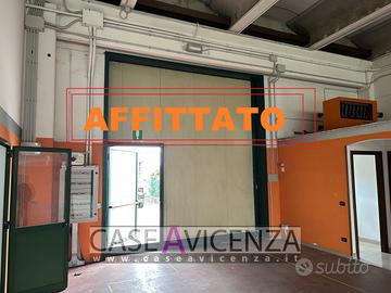 PORZIONE DI CAPANNONE D'ANGOLO - AFFITTATO !!!!