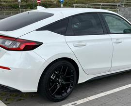 Honda Civic 2.0 full hybrid 184 cv