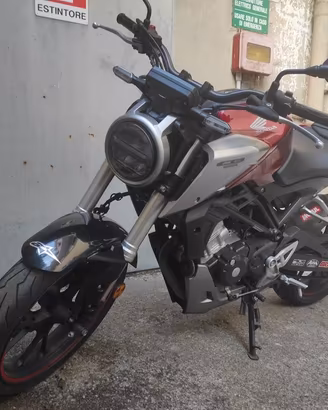 Moto 125 / Honda cb125r