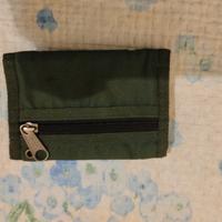 Portafoglio eastpak verde