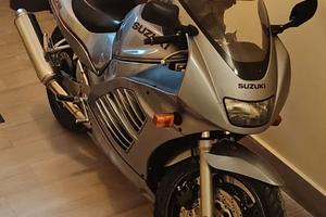 Suzuki Rf600r, 