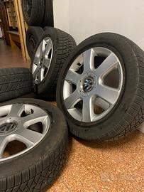 Cerchioni e gomme invernali per touran