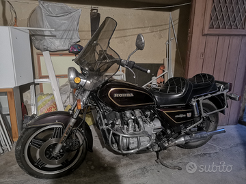 Honda Gold Wing gl 1100