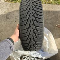 4 Pneumatici 215-55 R17