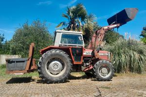 trattore massay ferguson 590 con sollevatore 