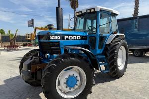 Trattore FORD 8210 DT 4x4 zavorrato