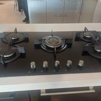 piano cottura in vetro franke