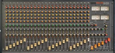 MIXER TASCAM M224