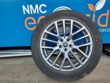 Maserati Grecale GT Cerchio e pneumatico in lega 1