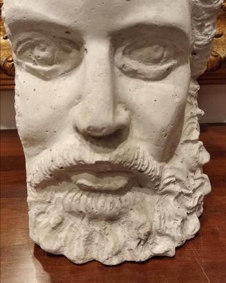 Porta vaso in cemento Zeus.