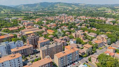 NEGOZIO A SCANDIANO