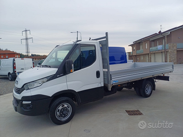 Iveco daily cassone euro 6