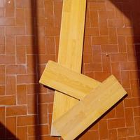 Parquet in pvc "finto legno" per spazio m 4x7