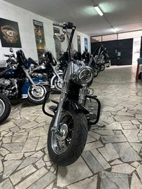 Harley-davidson FLSTC Heritage Softail Classic
