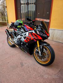 aprilia tuono v4 factory 