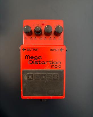 Boss mega distorsion MD-2