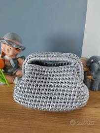 Clutch Bag all'uncinetto 