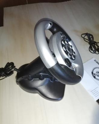 volante pedaliera per videogiochi
