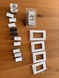 Materiale elettrico simon urmet