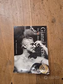 postcards Gianni Versace Do not disturb 