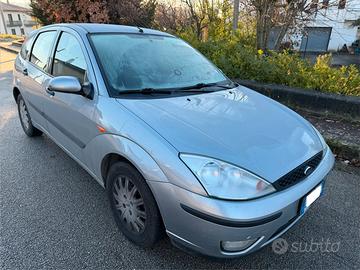 Ford Focus 1.8 tdci 101cv