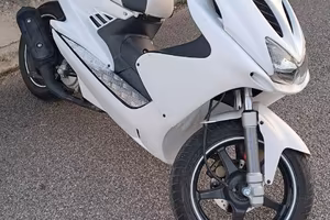Yamaha aerox 50 cc