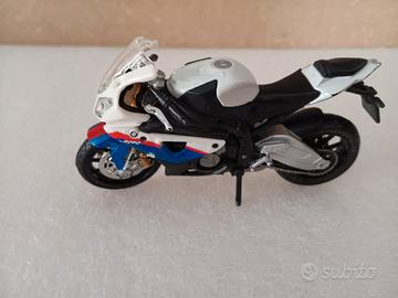 Modellino moto BmW -Maisto -Cm12